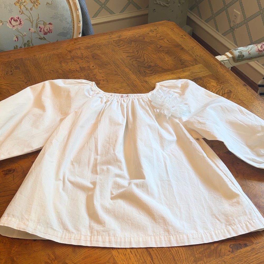 Frances Valentine cream blouse with flower. Size small. NWT